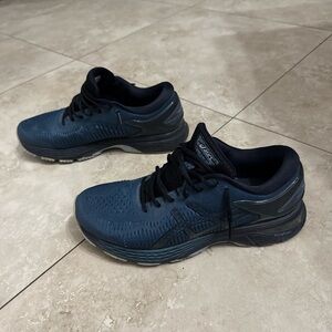 Asics Men's Dark Blue Athletic Shoes Size 8.5